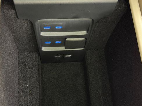 Used 2023 Mercedes-Benz Maybach S 680 4MATIC image 56