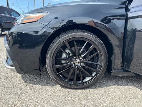 Used 2022 Toyota Camry XSE FWD image 29