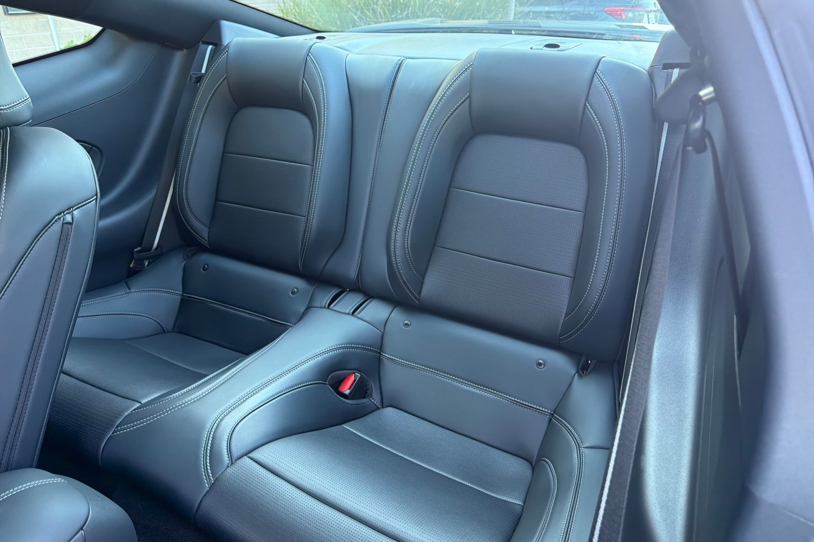 Used 2025 Ford Mustang GT Premium RWD image 13