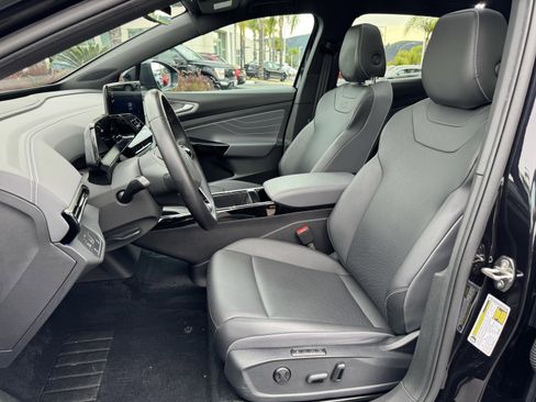 Certified 2023 Volkswagen ID.4 Pro S image 15
