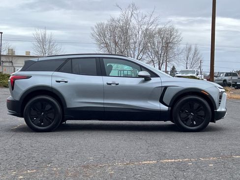 New 2026 Chevrolet Blazer EV LT image 8