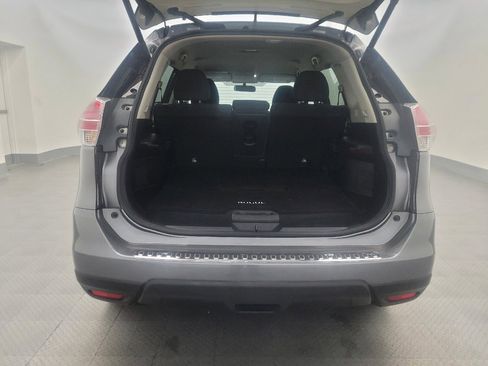 Used 2016 Nissan Rogue SV w/ SV Premium Package AWD/4WD image 29