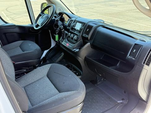 Used 2021 RAM ProMaster 2500 FWD image 13