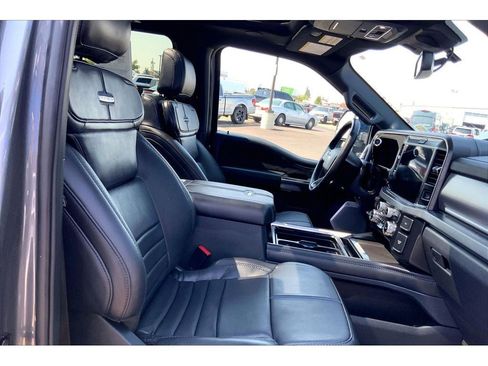 Used 2025 Ford F350 Platinum AWD/4WD image 8
