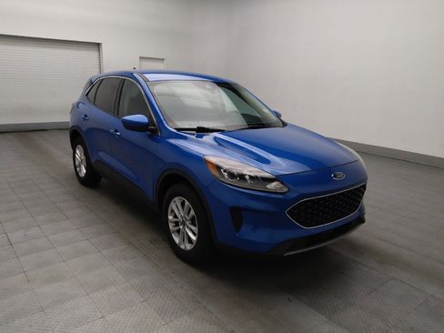 Used 2020 Ford Escape SE image 13