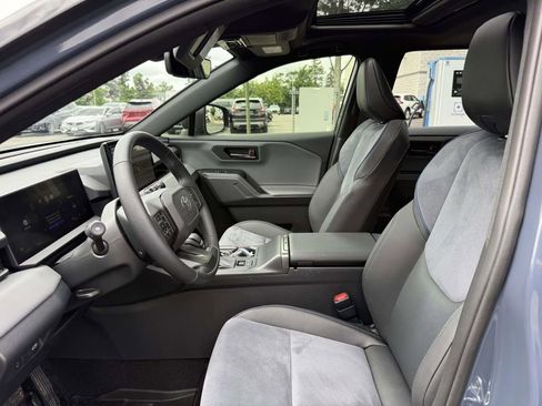 Used 2026 Toyota RAV4 XSE w/ Weather Package AWD/4WD image 13