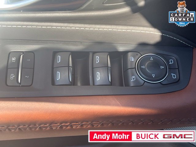 Used 2024 GMC Yukon Denali Ultimate AWD/4WD image 24