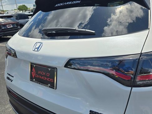 New 2026 Honda HR-V Sport image 18