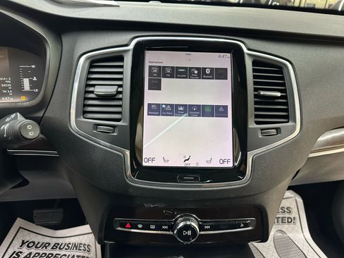 Used 2019 Volvo XC90 T5 Momentum w/ Protection Package Premier image 31