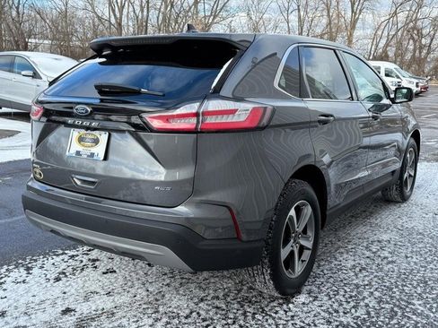 Certified 2024 Ford Edge SEL w/ Convenience Package image 5