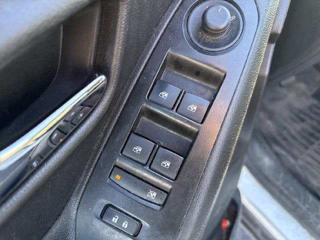 Used 2018 Chevrolet Trax LS AWD/4WD image 23