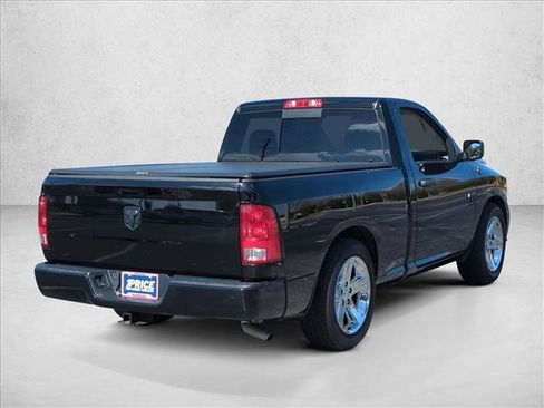 Used 2022 RAM 1500 Express w/ Express Value Package image 5