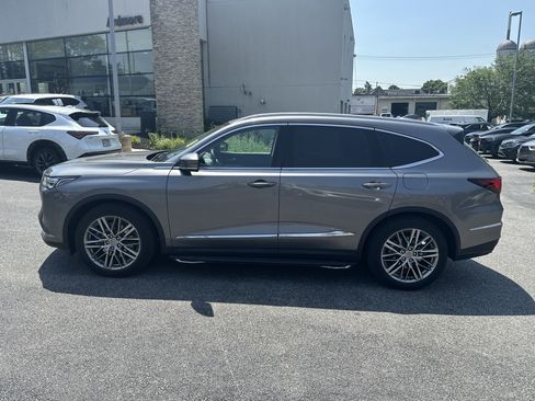 Used 2023 Acura MDX SH-AWD w/ Advance Package image 4