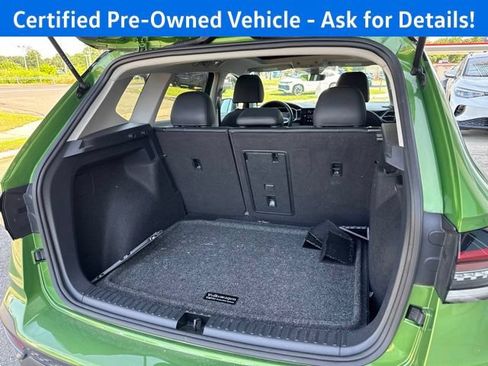 Used 2025 Volkswagen Taos SE AWD/4WD image 23