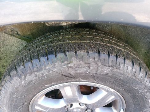 Used 2004 Toyota Highlander 4WD V6 image 24