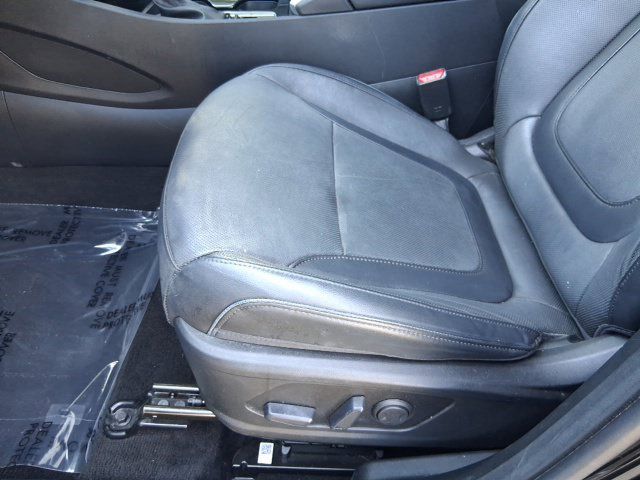 Used 2023 Hyundai Santa Cruz Limited AWD/4WD image 11
