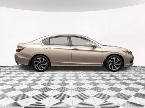 Used 2017 Honda Accord EX-L image 12