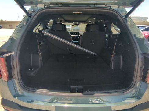 Used 2025 Kia Sorento SX Prestige image 25