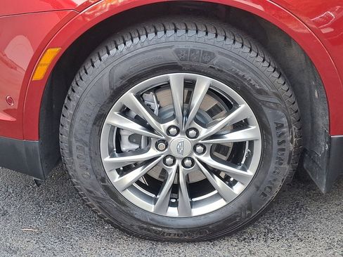 Used 2021 Cadillac XT5 Premium Luxury image 11