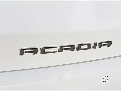 Used 2021 GMC Acadia Denali image 29