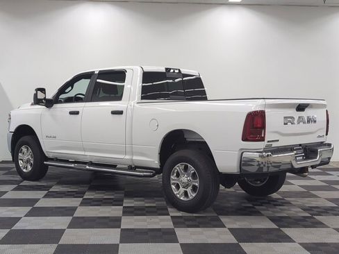 Used 2025 RAM 2500 Big Horn AWD/4WD image 5