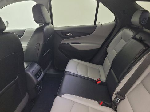 Used 2019 Chevrolet Equinox Premier image 18