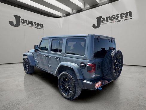 Used 2024 Jeep Wrangler Unlimited Sahara AWD/4WD image 2
