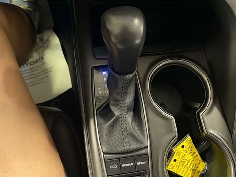 Used 2023 Toyota Camry XSE image 19