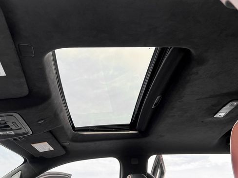 Used 2024 GMC Sierra 3500 Denali Ultimate image 8