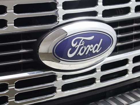 Used 2023 Ford F350 XLT image 13