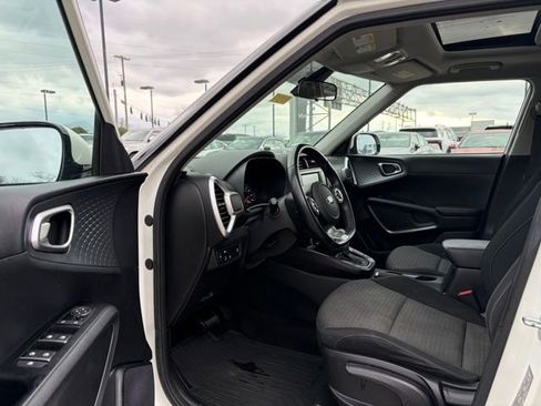 Used 2021 Kia Soul GT-Line image 8