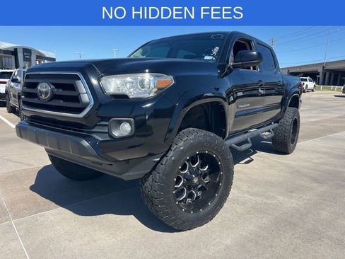 Used 2020 Toyota Tacoma SR5 image 2