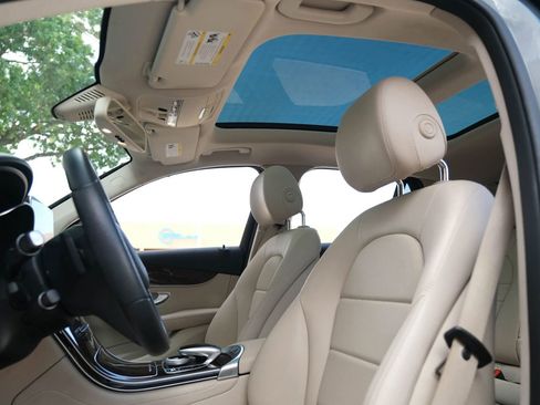 Used 2018 Mercedes-Benz GLC 300 image 20