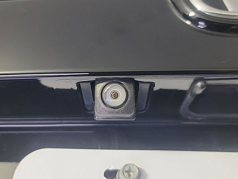 Used 2016 Honda Civic EX-L image 7