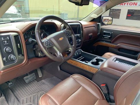 Used 2018 Chevrolet Silverado 1500 High Country AWD/4WD image 8