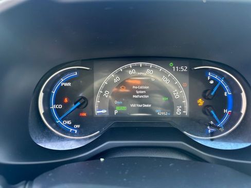 Used 2023 Toyota RAV4 LE image 25