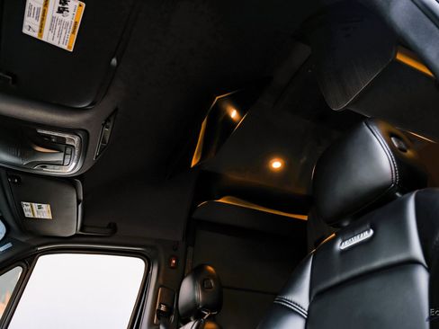 Used 2022 Mercedes-Benz Sprinter 3500 image 36