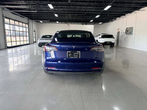 Used 2018 Tesla Model 3 Long Range image 5