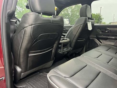 Used 2025 RAM 1500 Limited w/ Trailer Tow Group AWD/4WD image 18