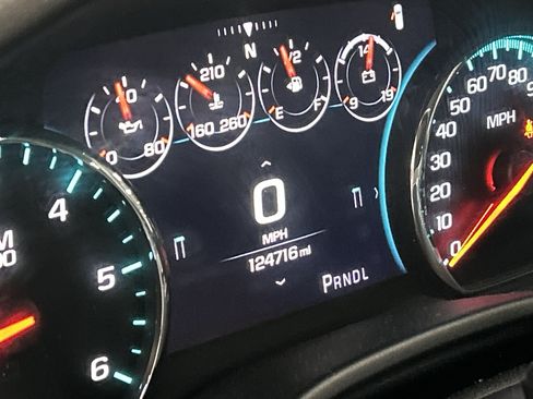 Used 2017 Chevrolet Tahoe LT RWD image 6
