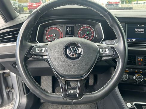 Used 2021 Volkswagen Jetta R-Line w/ R-Line Cold Weather Package FWD image 21