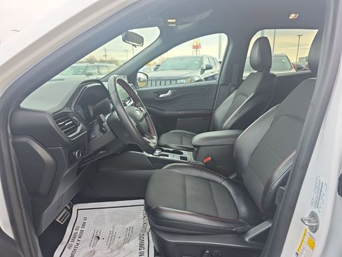 Certified 2023 Ford Escape ST-Line w/ Tech Pack #1 image 14