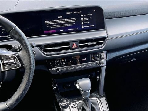 Used 2024 Kia Seltos SX AWD/4WD image 6