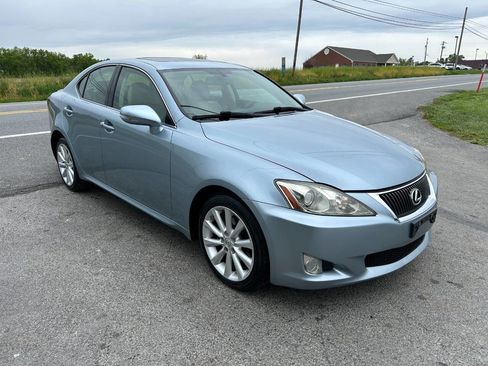 Used 2009 Lexus IS 250 AWD image 3