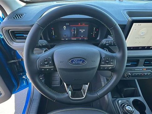 New 2025 Ford Maverick Lobo image 26