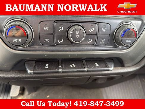 Used 2018 Chevrolet Silverado 2500 LT w/ All Star Edition AWD/4WD image 26