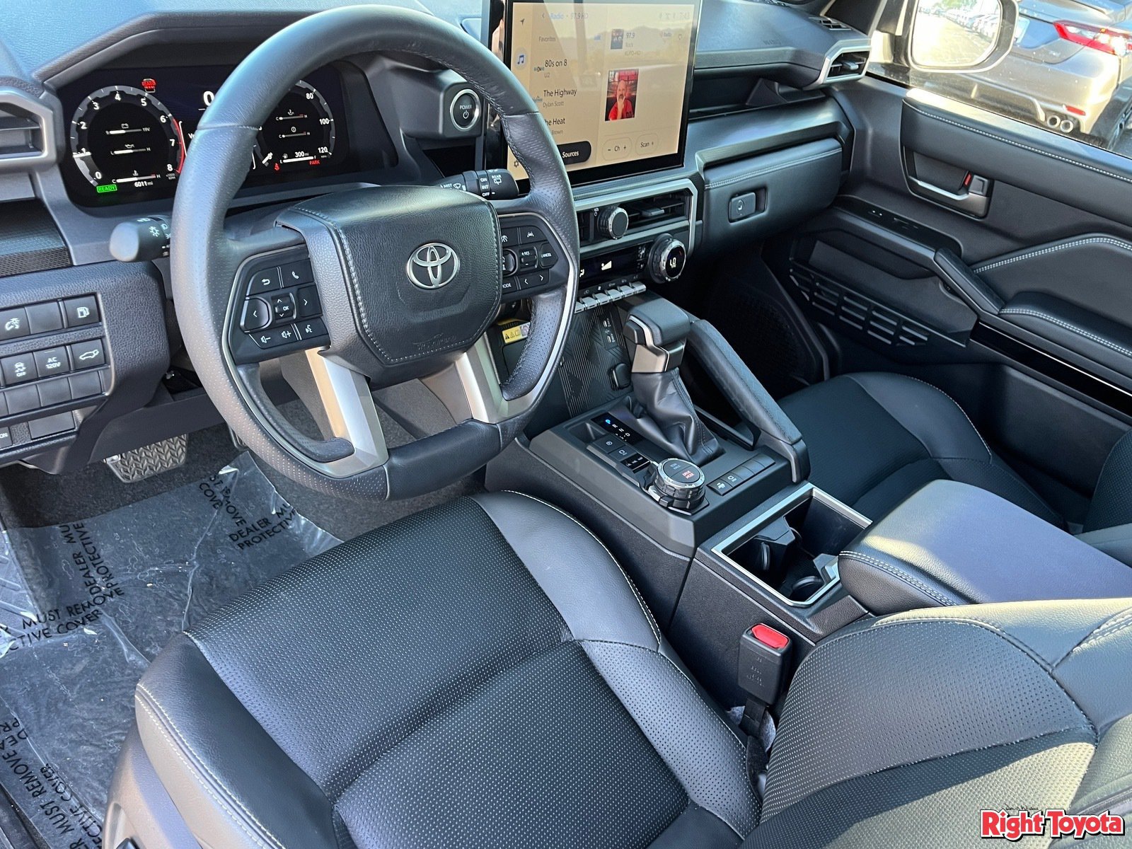 Certified 2026 Toyota 4Runner Limited w/ Tow Technology Package AWD/4WD image 20