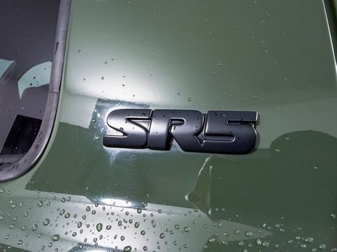 Used 2021 Toyota Tundra SR5 w/ Trail Edition AWD/4WD image 12