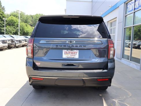 Used 2021 Chevrolet Suburban Z71 AWD/4WD image 9