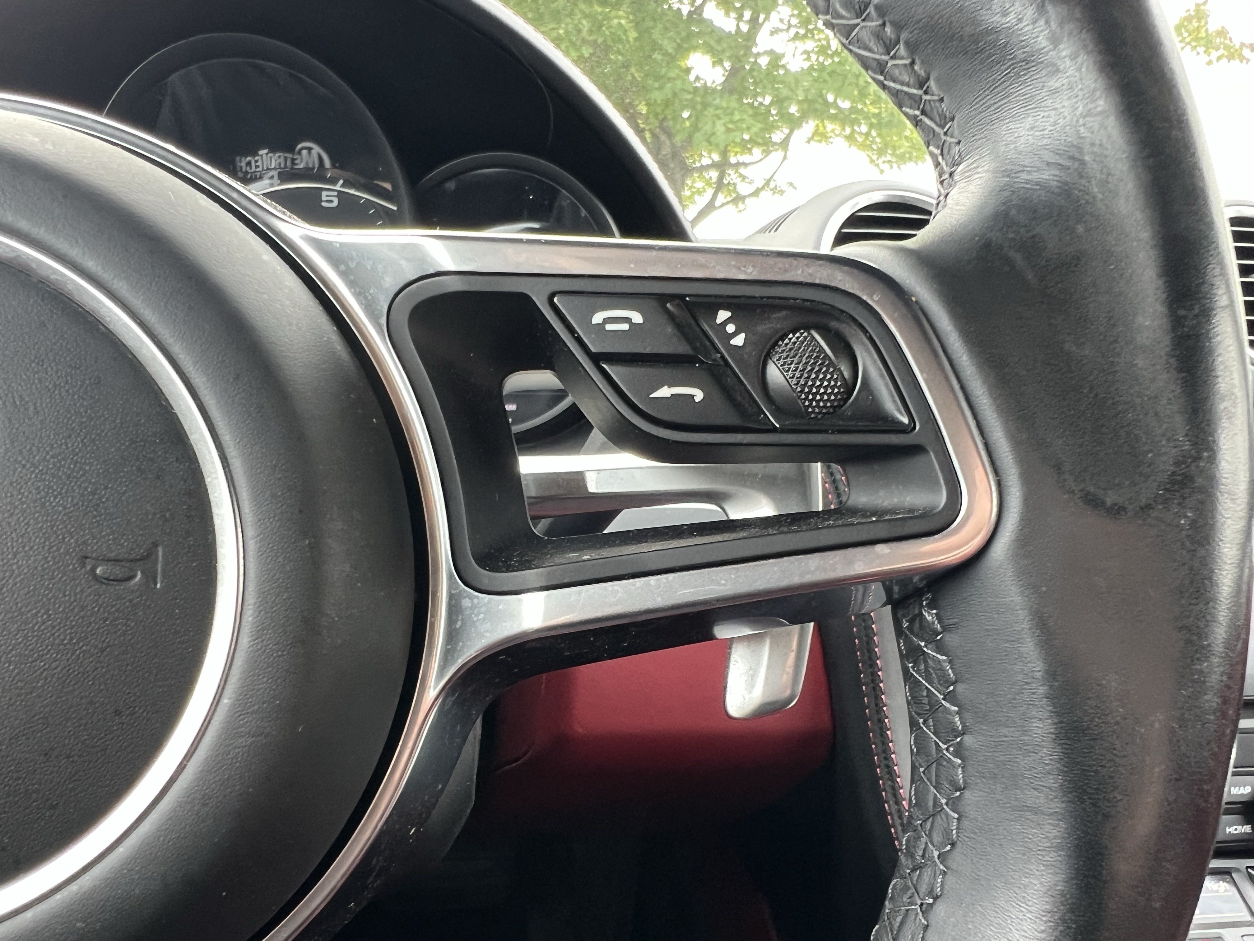 Used 2017 Porsche 718 Boxster RWD image 20